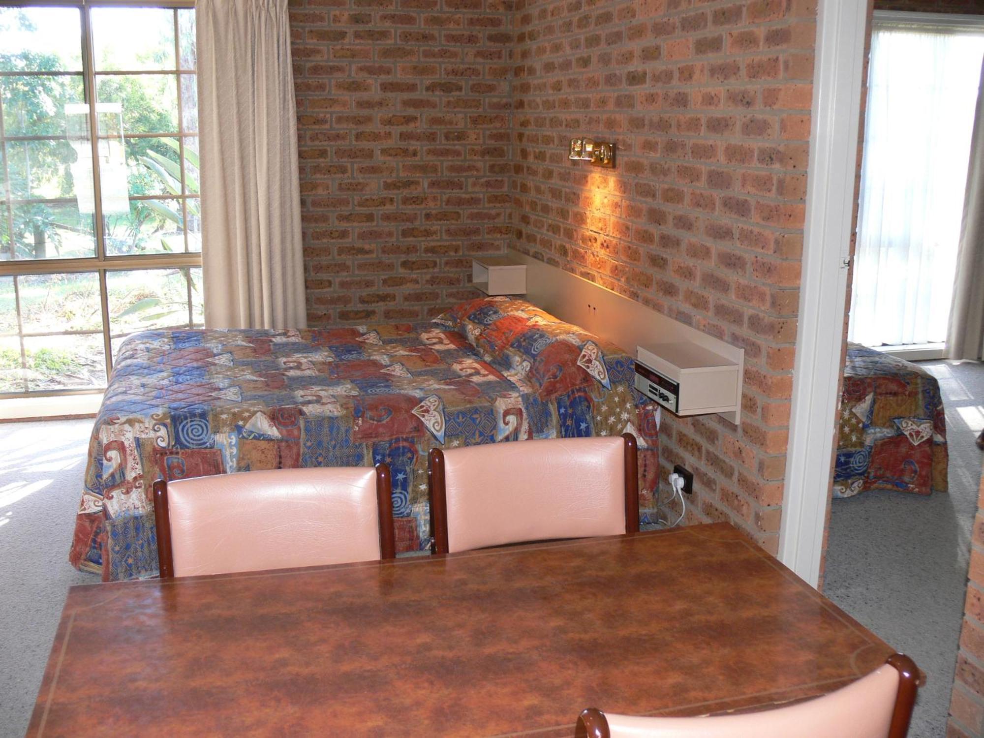 Settlement Motor Inn Deniliquin Buitenkant foto