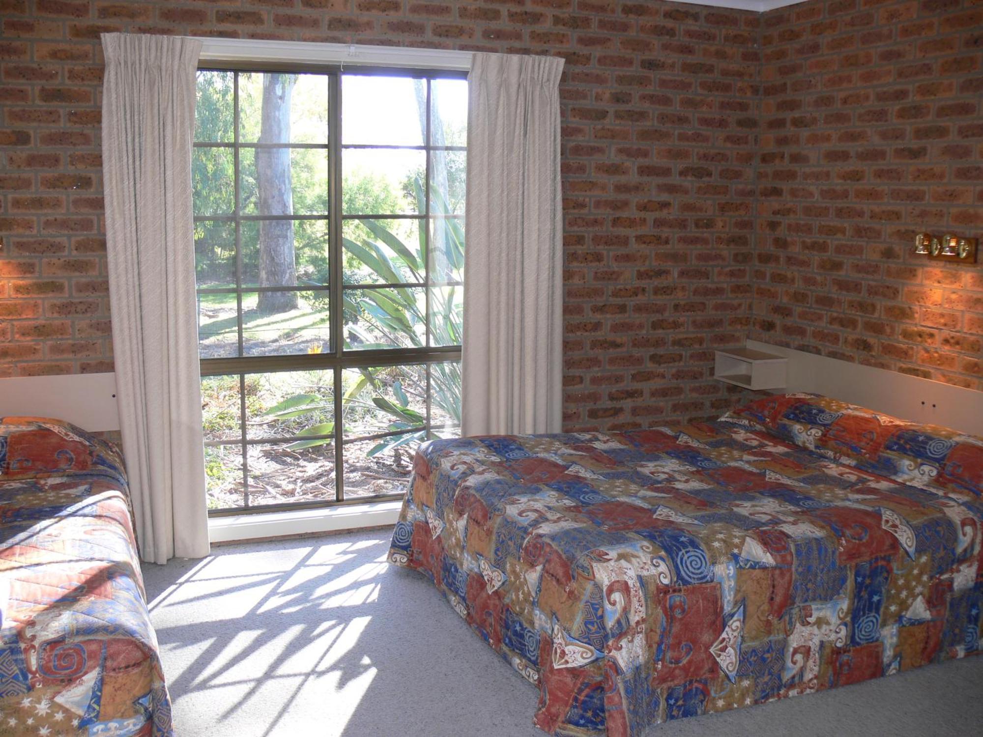 Settlement Motor Inn Deniliquin Buitenkant foto
